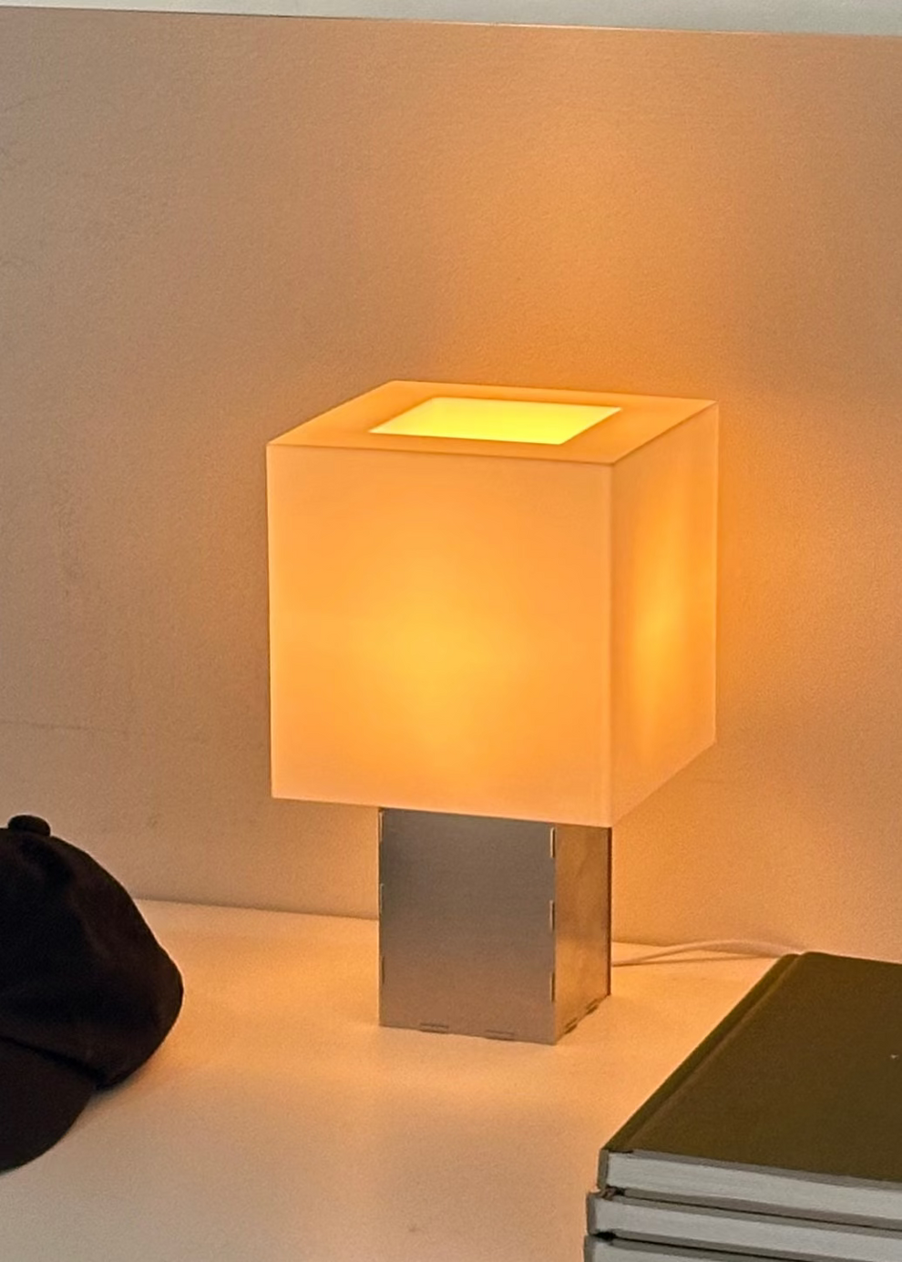 The Groov Lamp alternate view